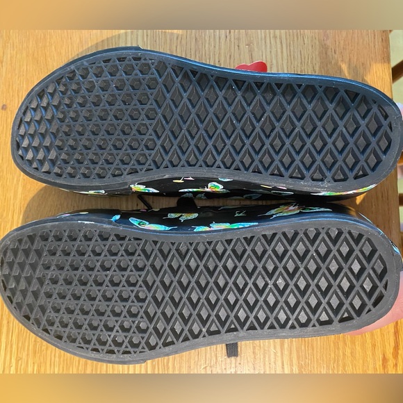 Morph Blackout Platform Vans - Picture 3 of 3